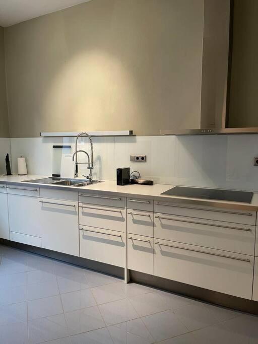 Exklusive Jugendstilwohnung In An Der Mosel - 4 Personen - 2 Schlafzimmer - Waschmaschine - Trockner Apartment Uerzig